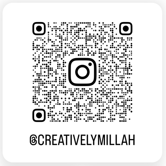 Accessories - Follow Socials